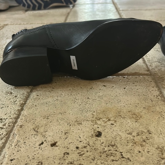 Alexander Wang Kori ankle booties with rose gold cut in black leather - Picture 4 of 6